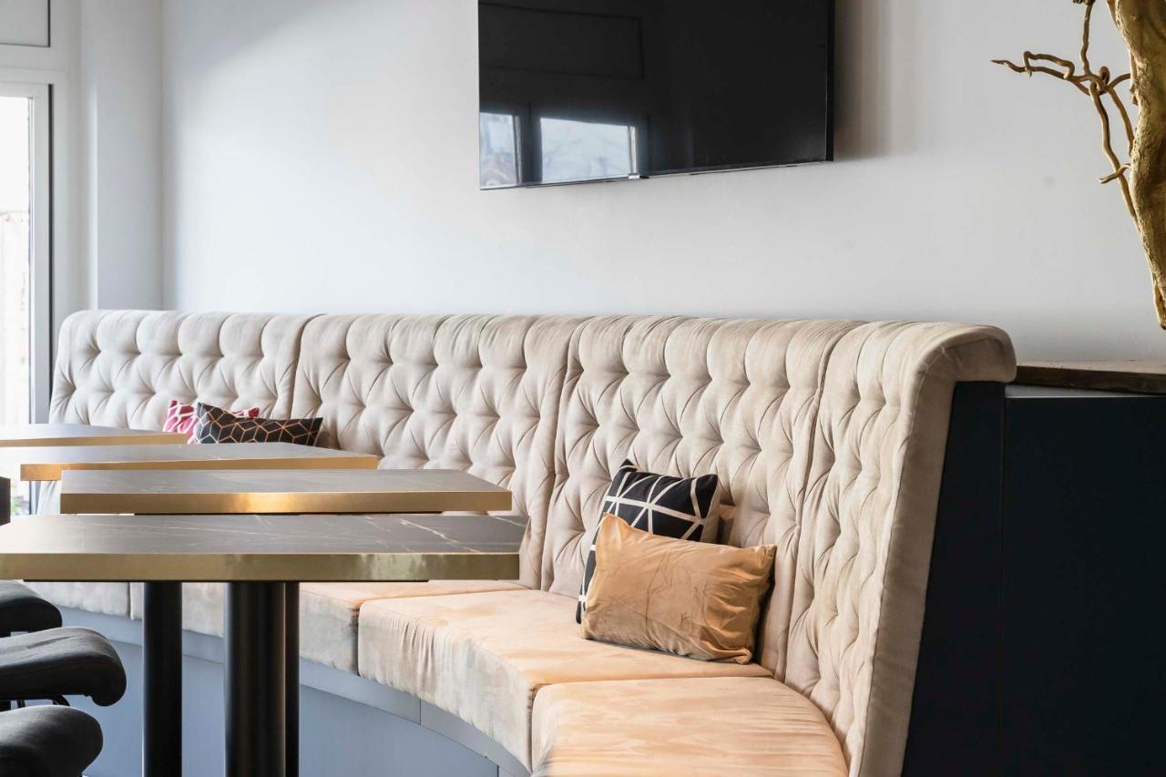 Abasto Hotel Muenchen Feldmoching מראה חיצוני תמונה