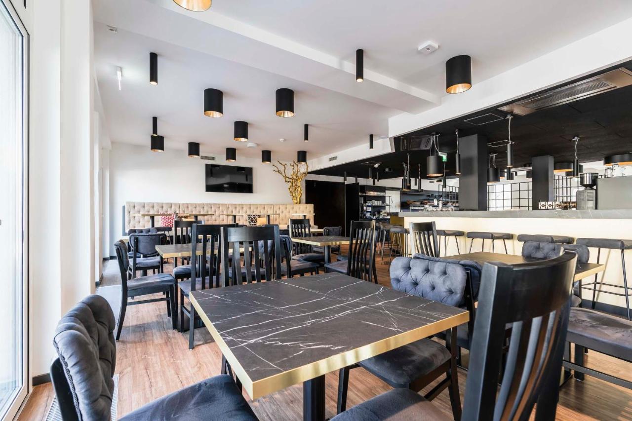 Abasto Hotel Muenchen Feldmoching מראה חיצוני תמונה