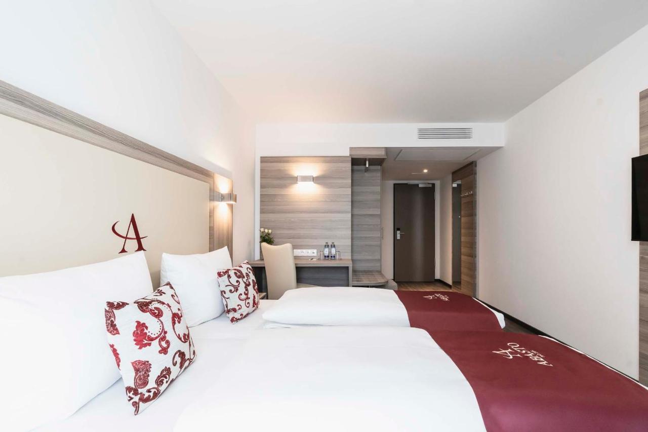 Abasto Hotel Muenchen Feldmoching מראה חיצוני תמונה