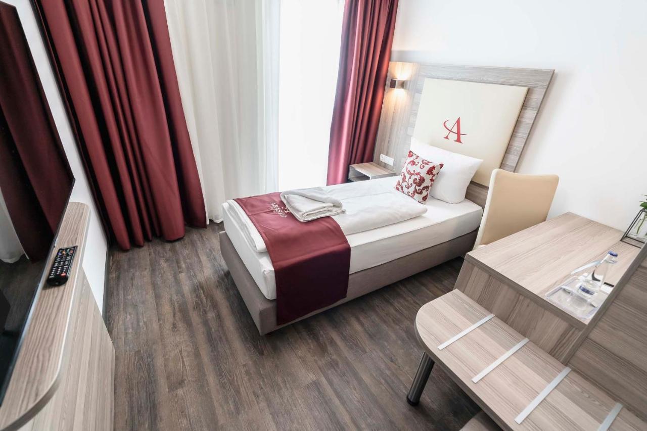 Abasto Hotel Muenchen Feldmoching מראה חיצוני תמונה
