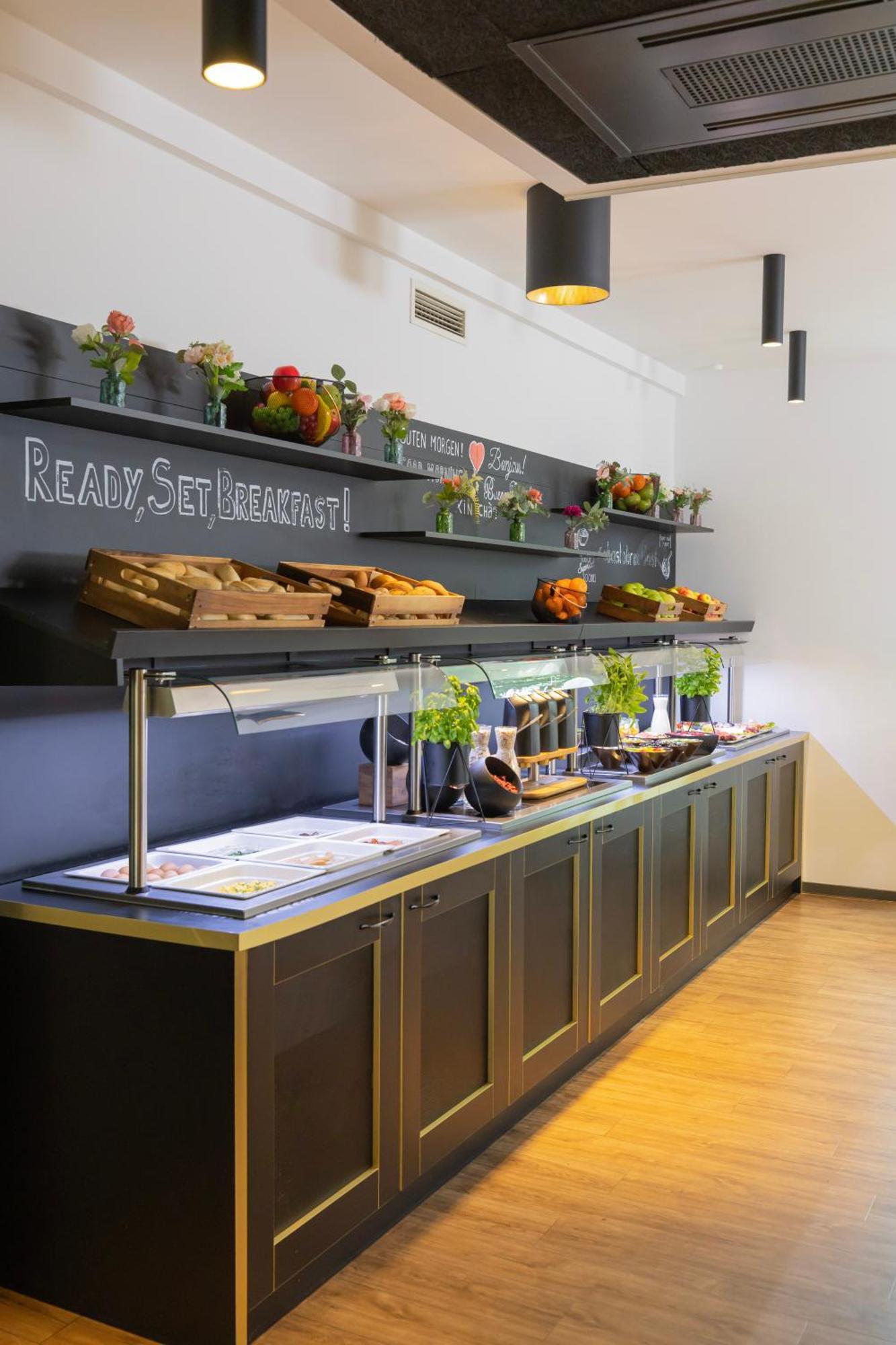 Abasto Hotel Muenchen Feldmoching מראה חיצוני תמונה